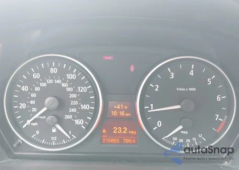 2006 BMW 330Xi из США, поврежденный, VIN WBAVD33526KL51389